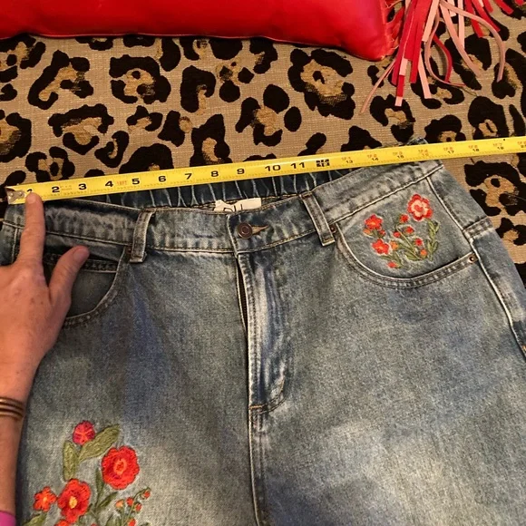 Oh Cropped Jeans Floral Embroidery Capri L - Picture 8 of 10